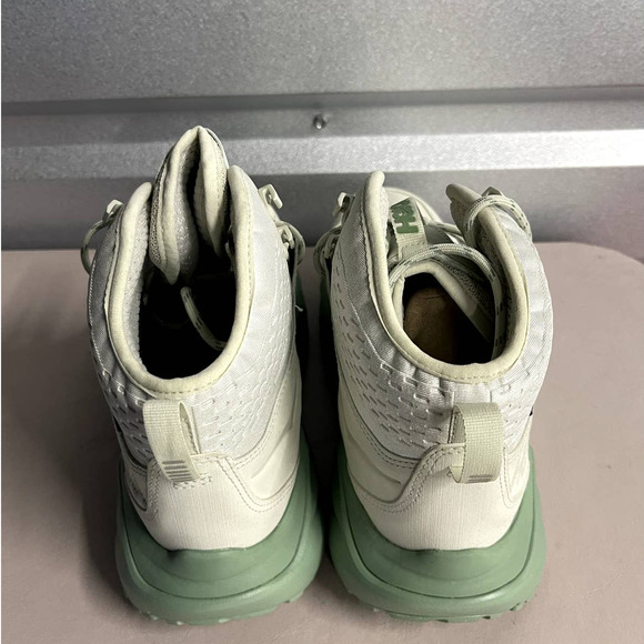 HOKA Unisex Kaha GTX Hiking Trekking Athletic Shoe Sneaker - Size M9/W10 - Picture 6 of 9